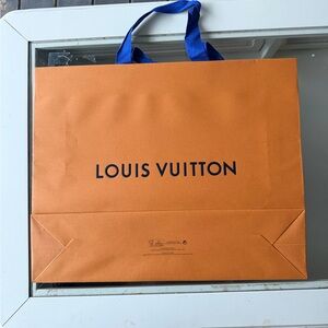 LOUIS VUITTON shopping bag